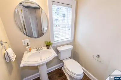 90 Gates Avenue, Montclair, NJ 07042 - Photo 9