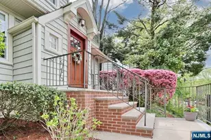 61 Hawthorne Terrace, Leonia, NJ 07605 - Photo 35