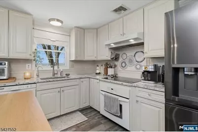 103 Panorama Drive, Vernon, NJ 07461 - Photo 13