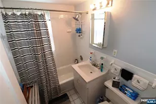 348 Plaza Rd, Fair Lawn, NJ 07410 - Photo 21