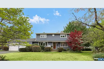 15 Stephen Avenue, Lincoln Park, NJ 07035 - Photo 1
