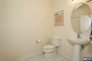 17 De Bruyle Ct, Hawthorne, NJ 07506 - Photo 23