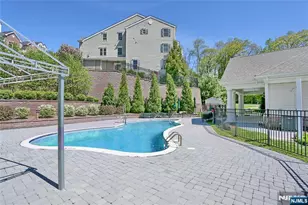 17 De Bruyle Ct, Hawthorne, NJ 07506 - Photo 39