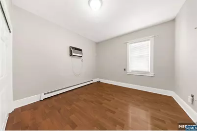 29 Pine Street, Lodi, NJ 07644 - Photo 39