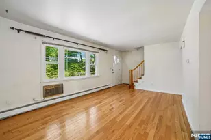 75 W Oakland Ave, Oakland, NJ 07436 - Photo 5