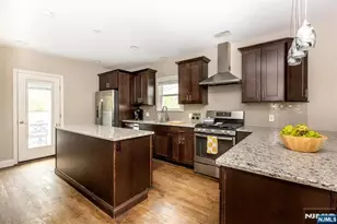 11 Central Ave, Montclair, NJ 07042 - Photo 17