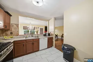 3 Juniper Ct 123, Clifton, NJ 07014 - Photo 15
