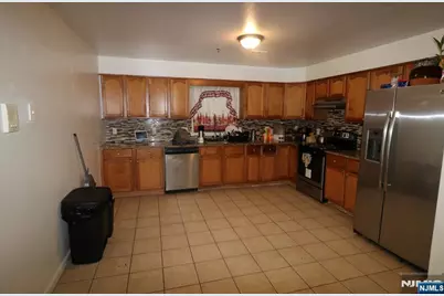 91-93 Chadwick Avenue, Newark, NJ 07108 - Photo 5