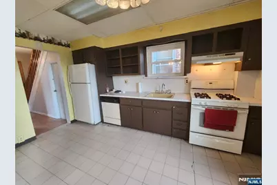 66 Forest Street, Kearny, NJ 07032 - Photo 5