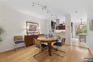 240 Mountainview Dr, Mahwah, NJ 07430 - Photo 37