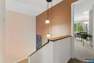 240 Mountainview Dr, Mahwah, NJ 07430 - Photo 19