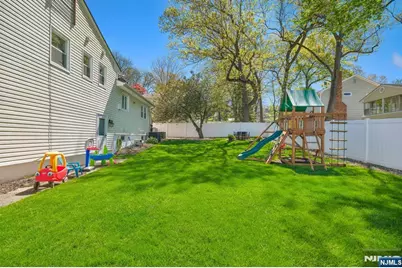 44 Woodland Avenue, West Orange Township, NJ 07052 - Photo 27