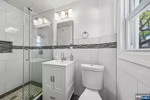 44 Woodland Ave, West Orange Township, NJ 07052 - Photo 17