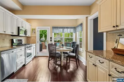 333 Bogert Avenue, Ridgewood, NJ 07450 - Photo 21