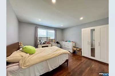 304 Shaler Boulevard, Ridgefield, NJ 07657 - Photo 11