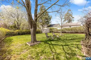 1150 Roosevelt Ave, New Milford, NJ 07646 - Photo 33