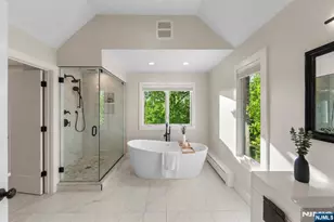 1221 Fairmount Pl, Fort Lee, NJ 07024 - Photo 27