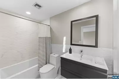 1221 Fairmount Place, Fort Lee, NJ 07024 - Photo 33