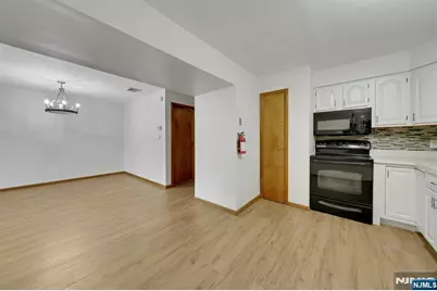 9249 John F Kennedy 420 #420, North Bergen, NJ 07047 - Photo 9