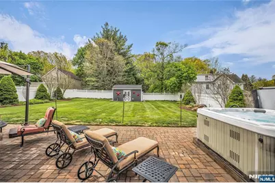152 Long Hill Road, Little Falls Township, NJ 07424 - Photo 47