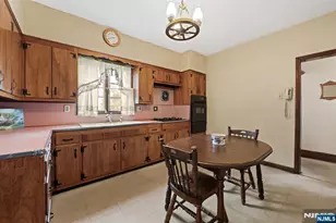 10 Beech St, Rutherford, NJ 07070 - Photo 17