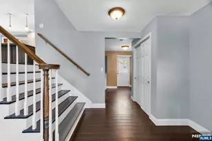 53 Smithfield Rd, Waldwick, NJ 07463 - Photo 7