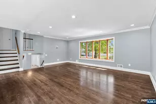 53 Smithfield Rd, Waldwick, NJ 07463 - Photo 25