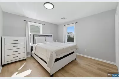 240-242 Crawford Place, Elizabeth, NJ 07208 - Photo 19