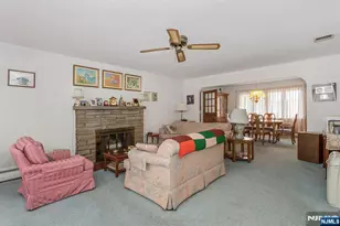 40 17th Ave, Elmwood Park, NJ 07407 - Photo 3