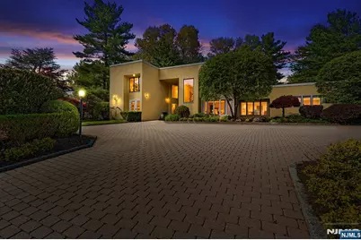 37 Hemlock Road, Livingston, NJ 07039 - Photo 1