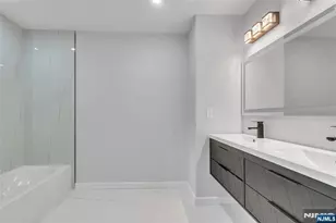 76 Point View Pkwy, Wayne, NJ 07470 - Photo 31