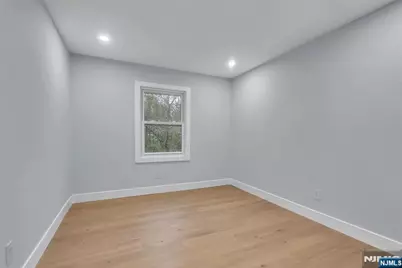 76 Point View Parkway, Wayne, NJ 07470 - Photo 29