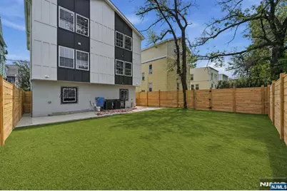 271-273 Schley Street, Newark, NJ 07112 - Photo 45