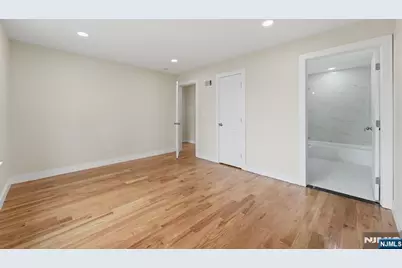 271-273 Schley Street, Newark, NJ 07112 - Photo 15