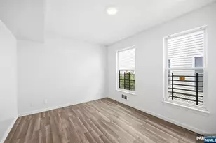24 Johnson Ave, Newark, NJ 07108 - Photo 13