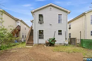 24 Johnson Ave, Newark, NJ 07108 - Photo 31