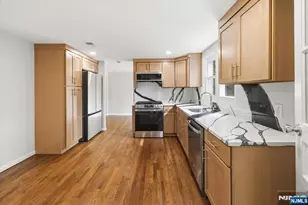 37 Roth Ave, Oakland, NJ 07417 - Photo 11