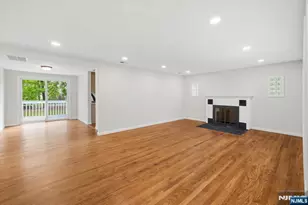 37 Roth Ave, Oakland, NJ 07417 - Photo 7