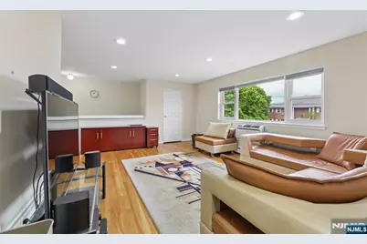 1-29 Virginia Drive 129B #129B, Fair Lawn, NJ 07410 - Photo 21
