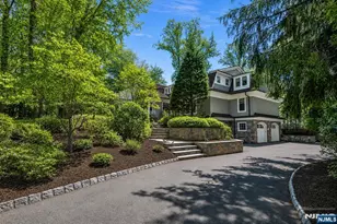 14 Coach Ln, Upper Saddle River, NJ 07458 - Photo 3