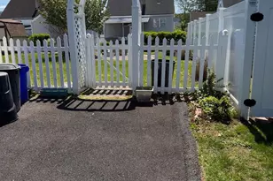 274 Schepis Ave, Saddle Brook Township, NJ 07663 - Photo 19