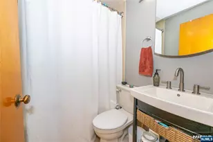 65 Westminster Pl, Saddle Brook Township, NJ 07663 - Photo 9