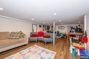 65 Westminster Pl, Saddle Brook Township, NJ 07663 - Photo 29