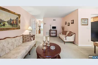 123 S Maple Avenue A #A, Park Ridge, NJ 07656 - Photo 11