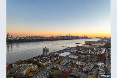 200 Winston 109 #109, Cliffside Park, NJ 07010 - Photo 49