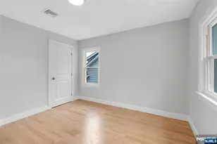 43 4th St, Ridgefield Park, NJ 07660 - Photo 27