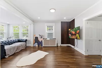 105 Daniel Avenue, Rutherford, NJ 07070 - Photo 9