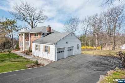 5 Robin Hill Road, North Caldwell, NJ 07006 - Photo 29