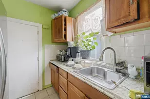 442 Paulison Ave, Passaic, NJ 07055 - Photo 15