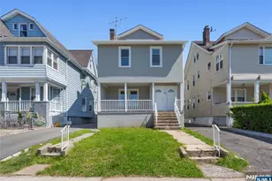 226 Clinton St, East Orange, NJ 07017 - Photo 37